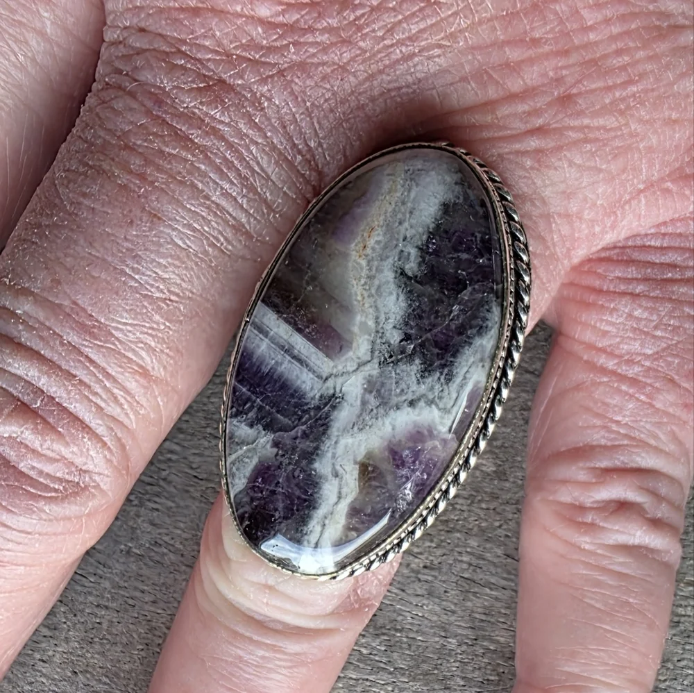 Natural Chevron Amethyst Gemstone Ring in 925 Sterling Silver (7)